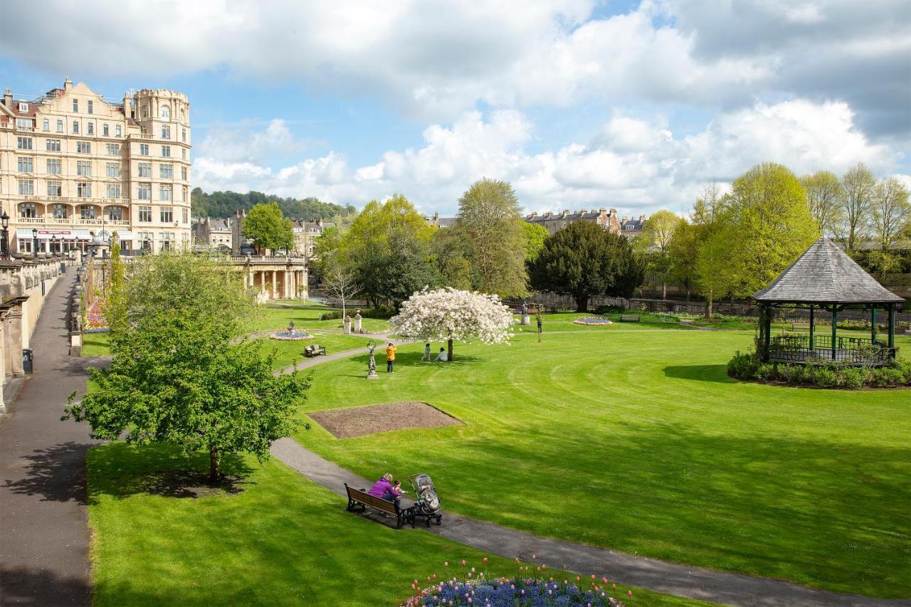 Stunning Spacious Central Apartment Near Parade Gardens Bath Eksteriør billede