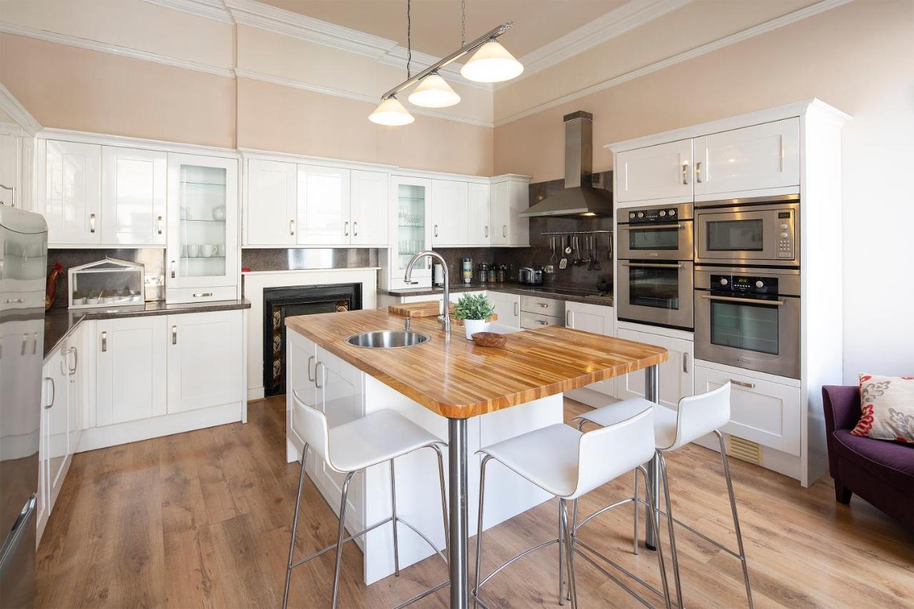 Stunning Spacious Central Apartment Near Parade Gardens Bath Eksteriør billede